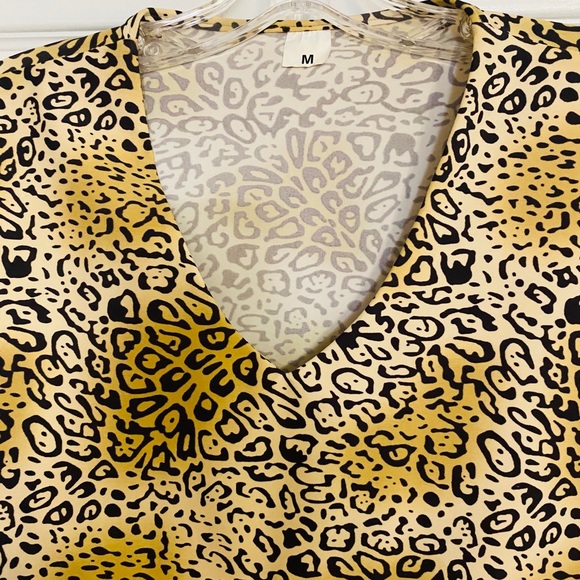 Top - Picture 2 of 3